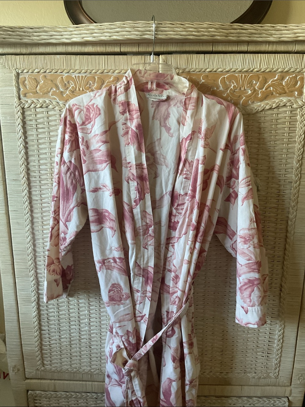 Pottery Barn Robe - Picture 2 of 8